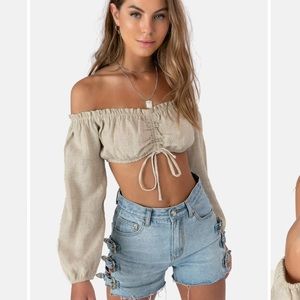 CROPPED OFF SHOULDER TOP FROM ADIKA
